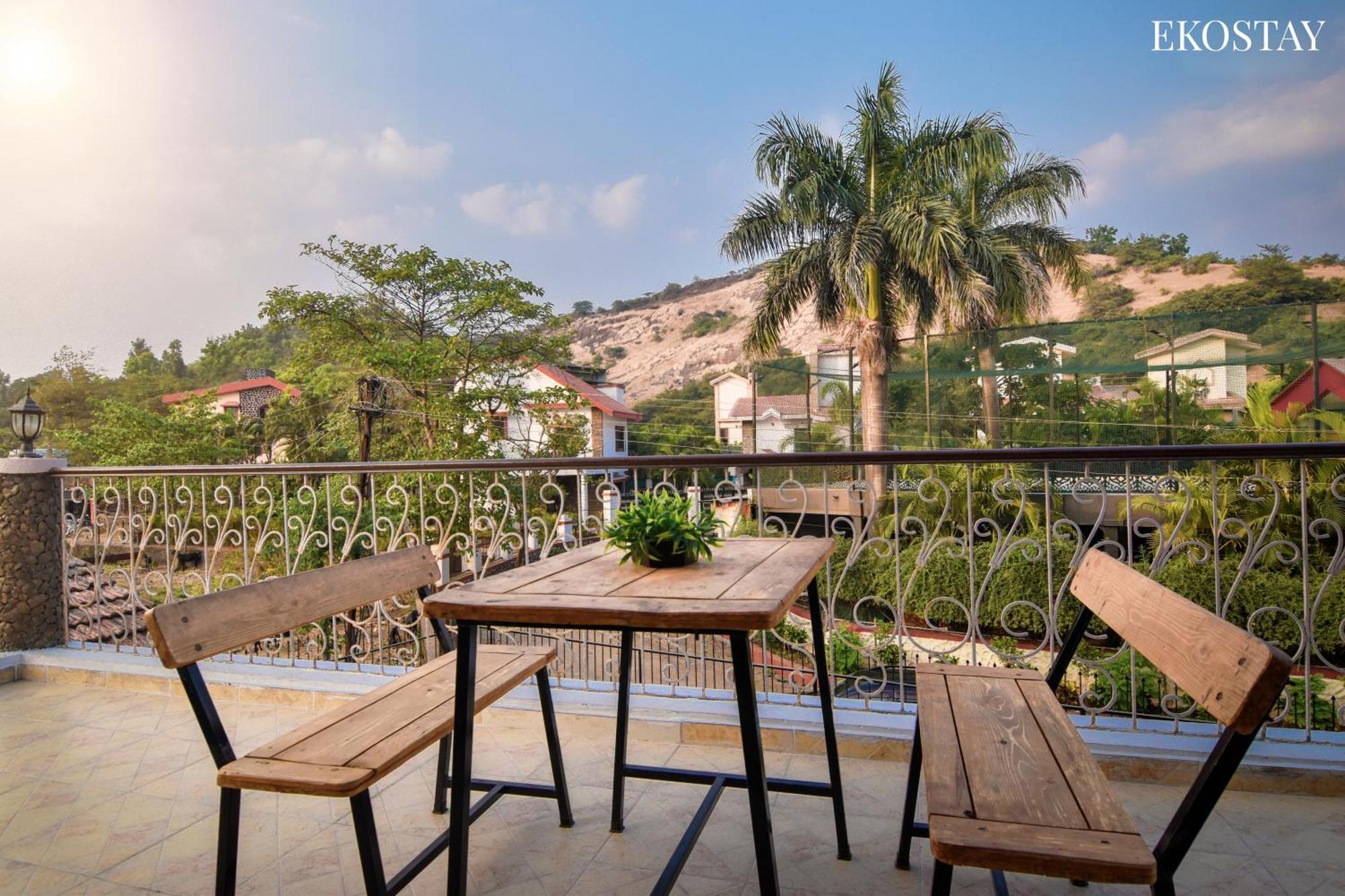 Eko Stay- Paramount Villa Lonavala Ngoại thất bức ảnh